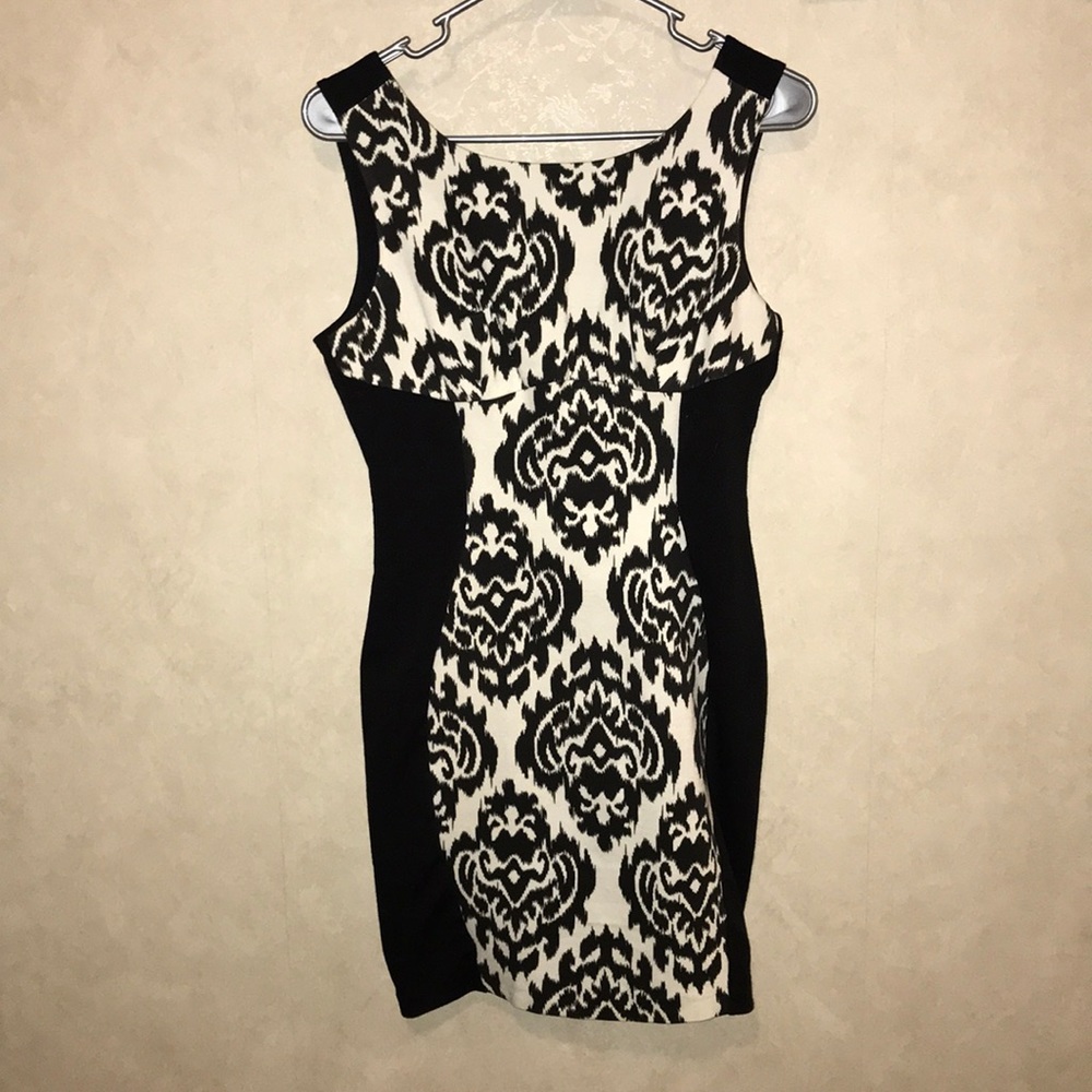 Black and white high neck dress